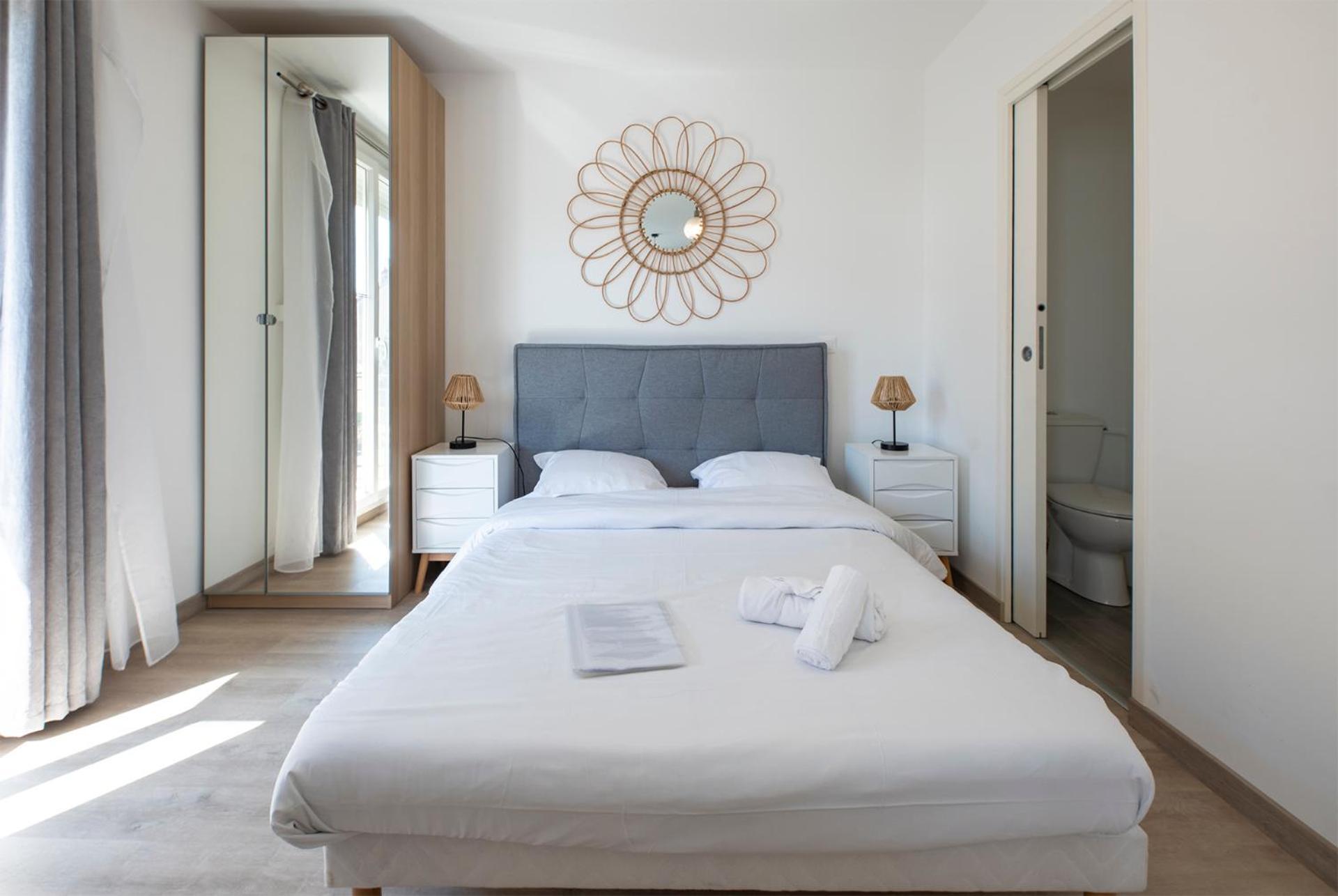 Dolmen Adrien 5 Apartment Tours Exterior photo